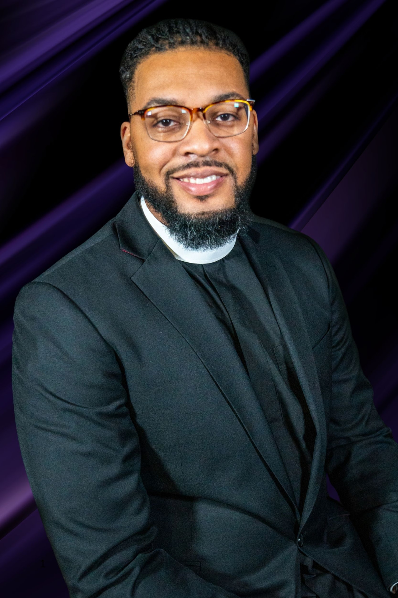 Pastor Dexter — Senior Pastor & CEO
